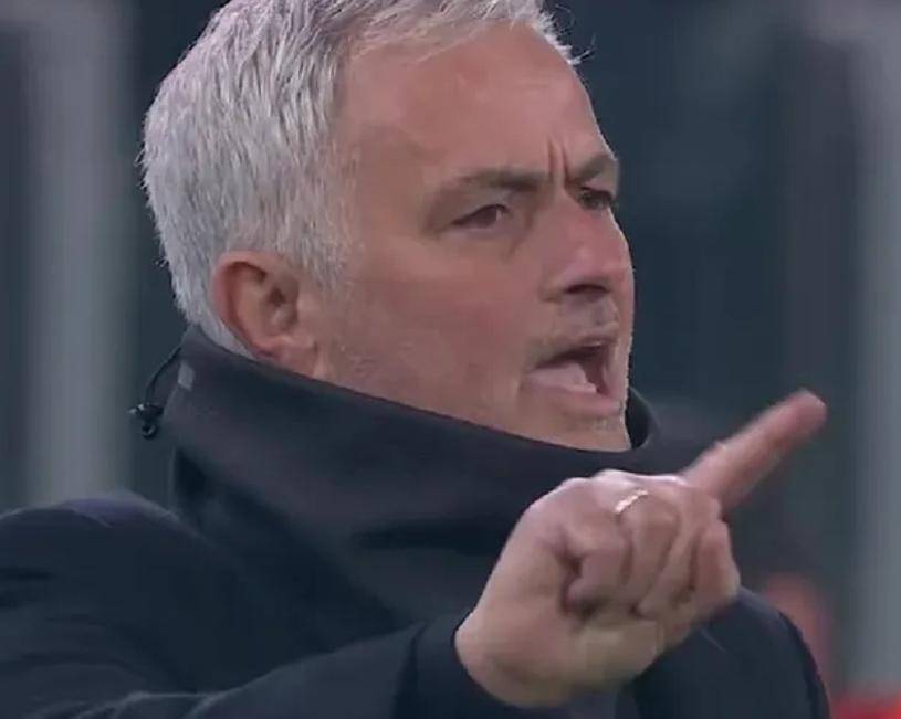 一场2-1!让穆帅有望争二:本菲卡追平葡体,下周欧冠决战皇马